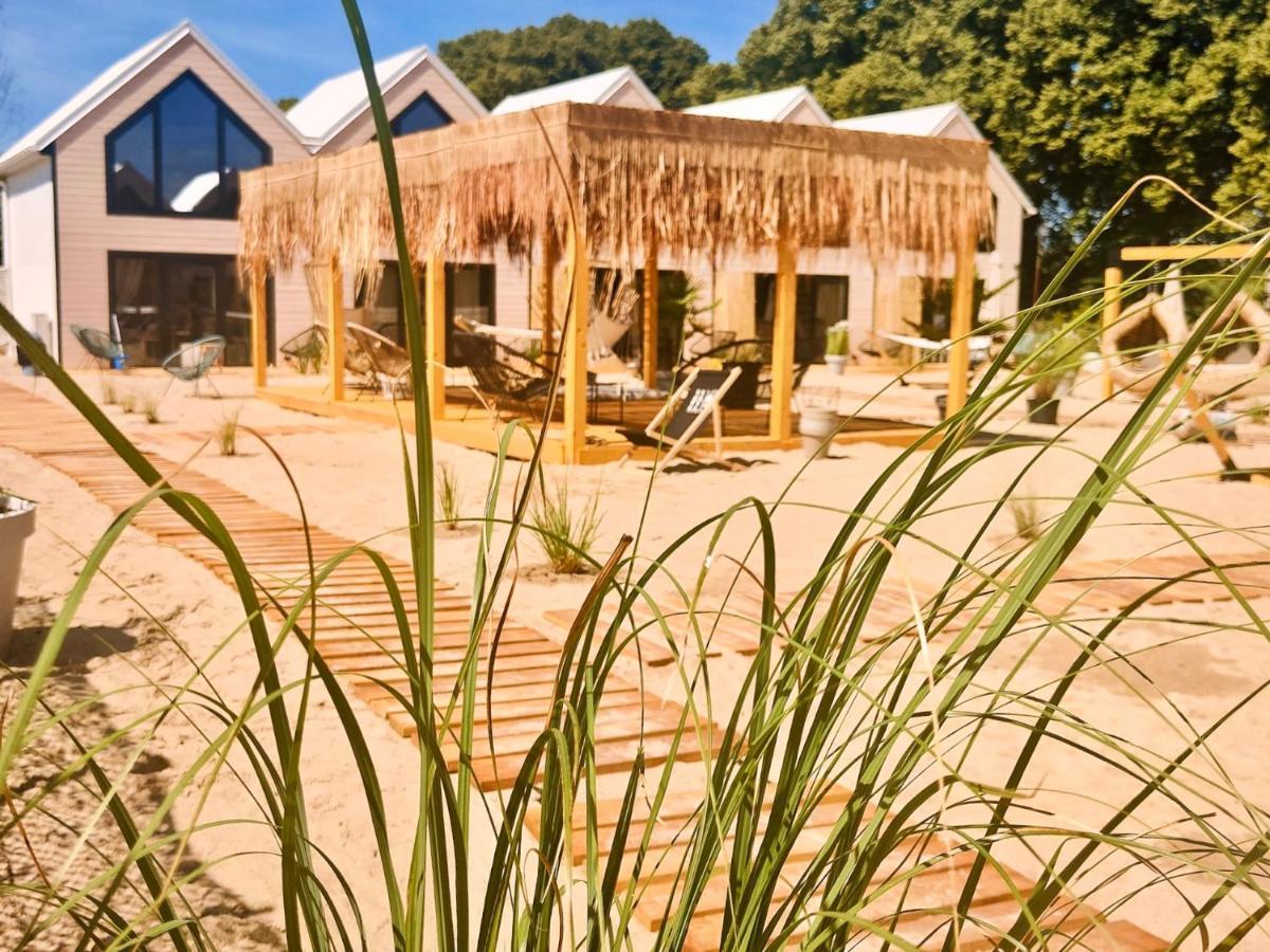 Lulu Holiday Resort Domki Z Podgrzewanym Basenem Mielno  Buitenkant foto