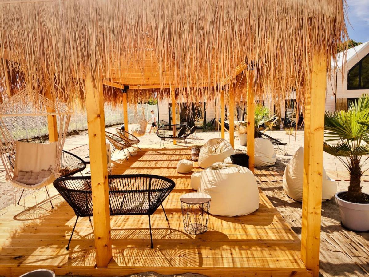 Lulu Holiday Resort Domki Z Podgrzewanym Basenem Mielno  Buitenkant foto
