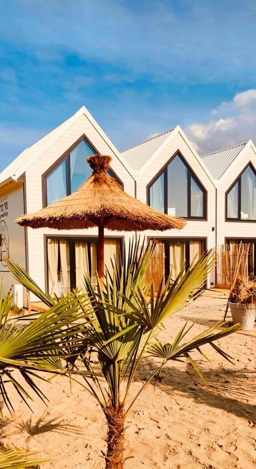 Lulu Holiday Resort Domki Z Podgrzewanym Basenem Mielno  Buitenkant foto